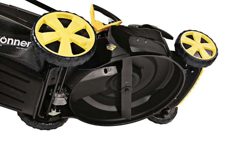 benzinovaya_gazonokosilka_hanskonner_hpl5116h_honda_gcv170