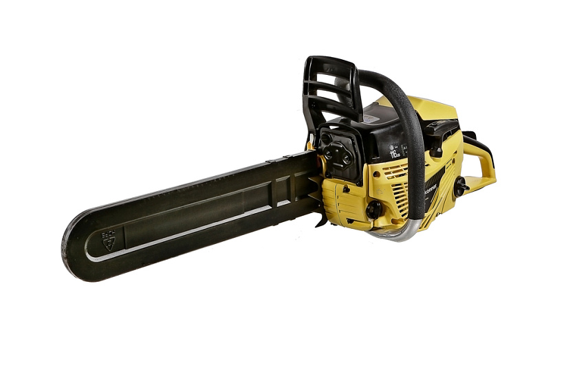 benzopila_hanskonner_hgc2218