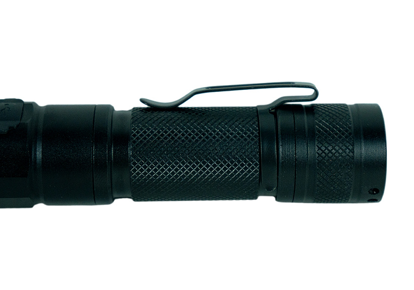 fonar_300lm_l2_svetodiod_3x_kratnyy_zum_3_rezhima_sturm