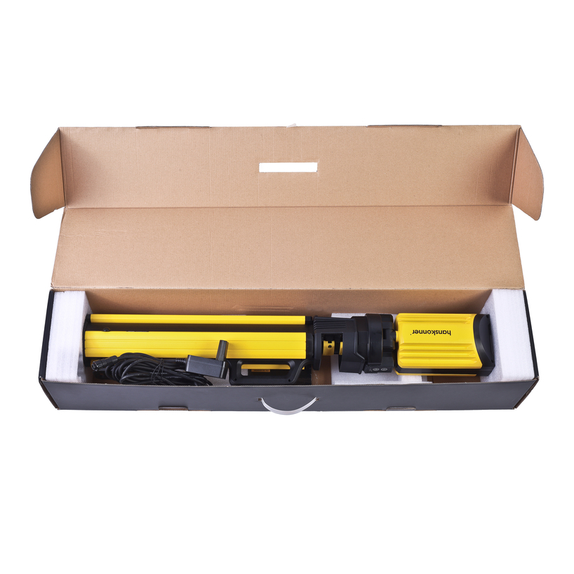 machta_osvetitelnaya_akkumulyatornaya_5000lm_3_rezhima_890_1920mm_hanskonner