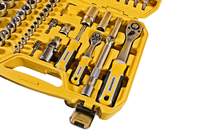 nabor_instrumentov_dlya_avtomobilya_94_predmeta_hanskonner