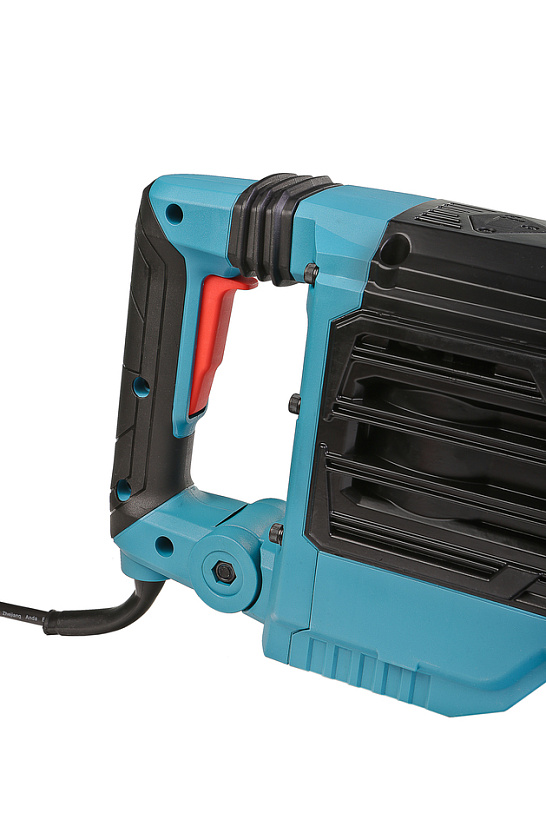 otboynyy_molotok_sturm_dh2525p