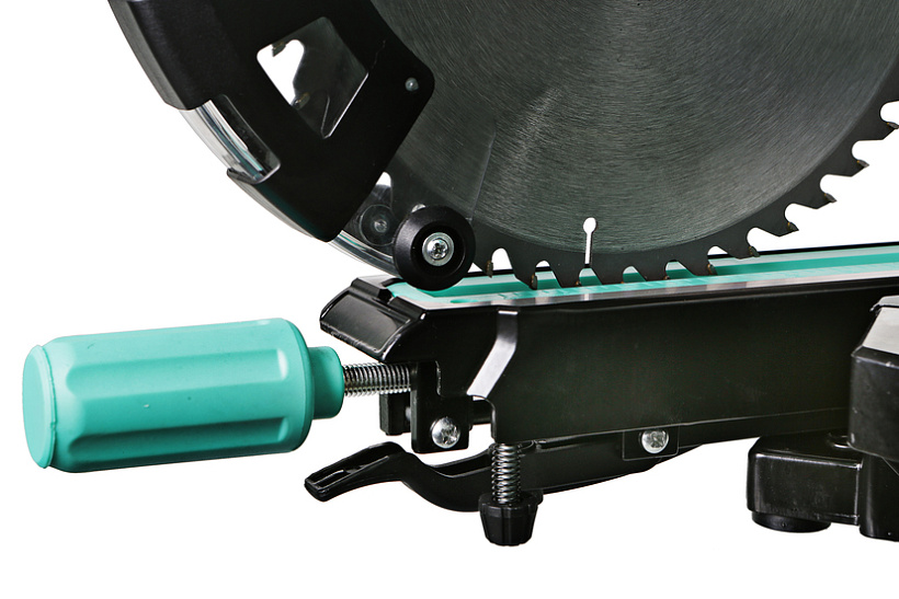 sturm_tortsovochnaya_pila_s_protyazhkoy_derevo_metall_ms5525wm