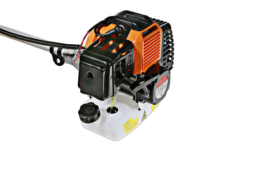 trimmer_benzinovyy_sturm_bt143